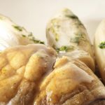 Kalfszwezerik met vlierbloesemsiroop gekarameliseerde witloof en fondue van ganzenlever